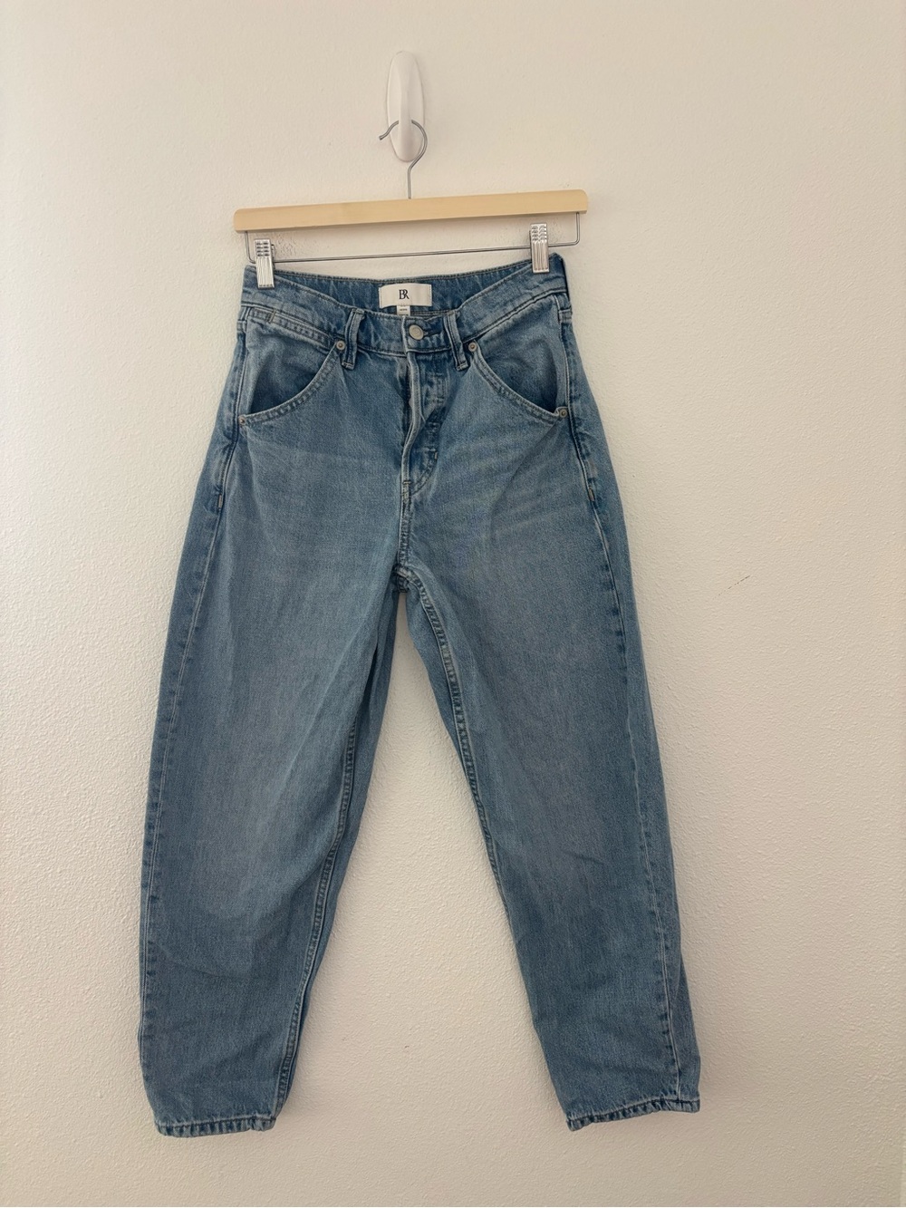 Banana Republic high rise rigid bow jeans